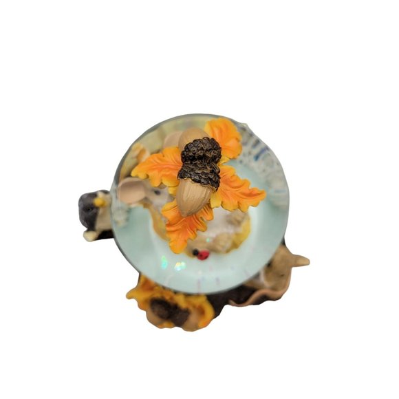 Charming Tails Snow Globe Enjoy The Changes Mice Bird Acorns Fall Autumn - Picture 6 of 14